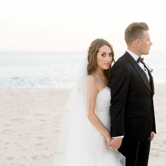 Meet your Posher, Lori - Picture 1 of 1